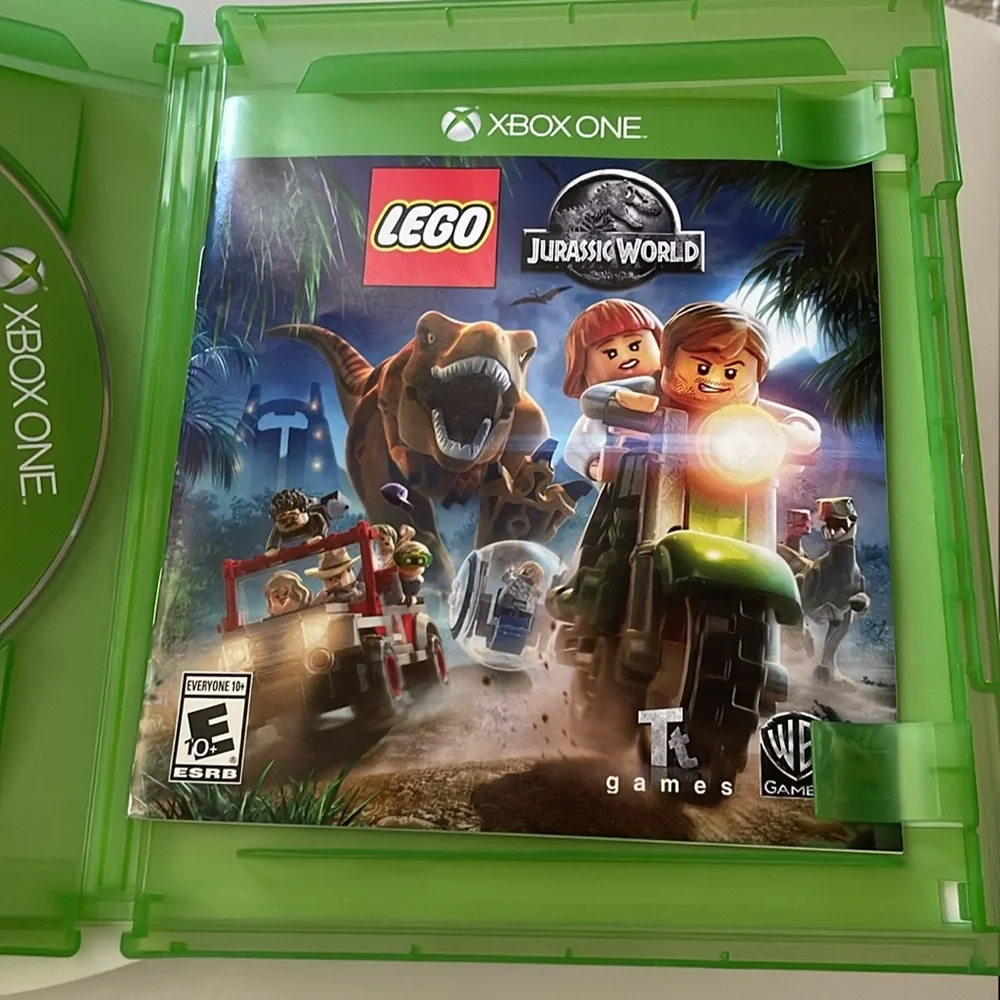 Xbox One Lego Jurassic World game
